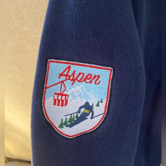 Authentic Michael Kors Mens Navy Blue Pullover - Picture 2 of 4